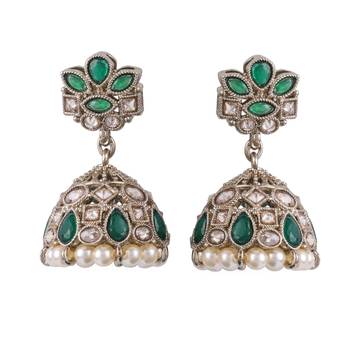 Appealing flower design green uncut kundan stone antique gold plated jhumki earring for women 2
