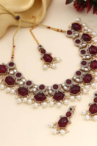 Purple color kundan necklace set