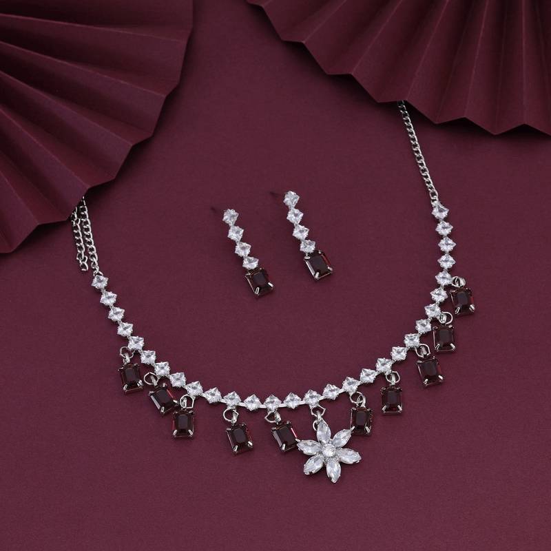 Brown color stone necklace set
