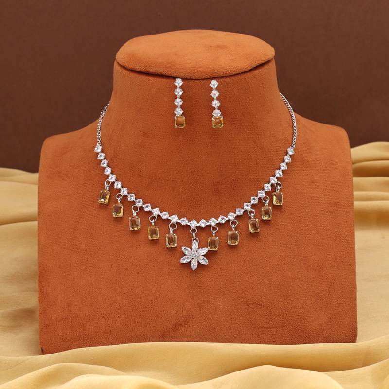 Gold color stone necklace set