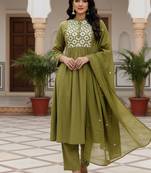 Women’s olive green cotton embroidered kurta pant dupatta set