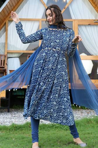 Indigo churidar suit set with chiffon seashell duppatta