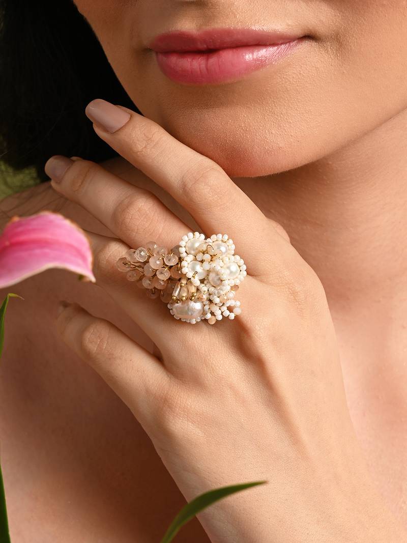 Pearl peach finger rings for women