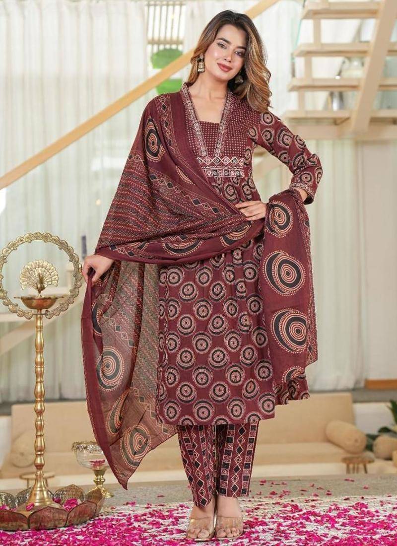 Red Floral Printed Round Neck Pure Cotton Kurta With Trouser & Dupatta