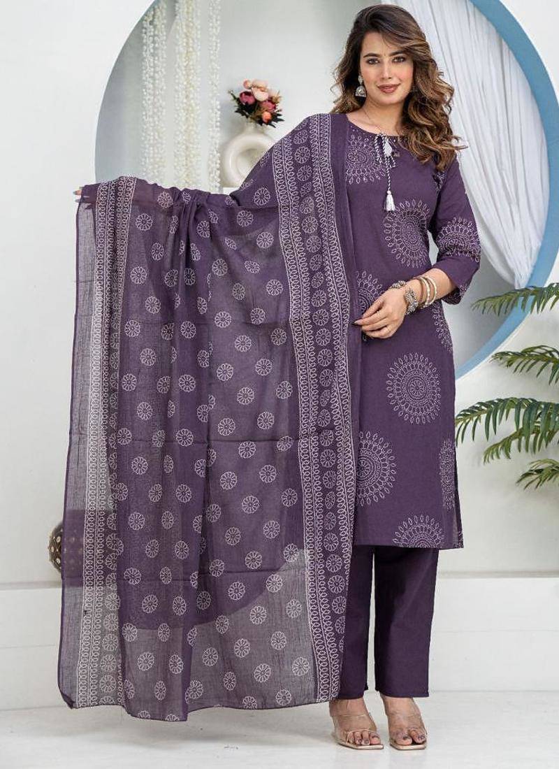 Aaysa floral printed blue round neck pure cotton kurta with trouser & dupatta
