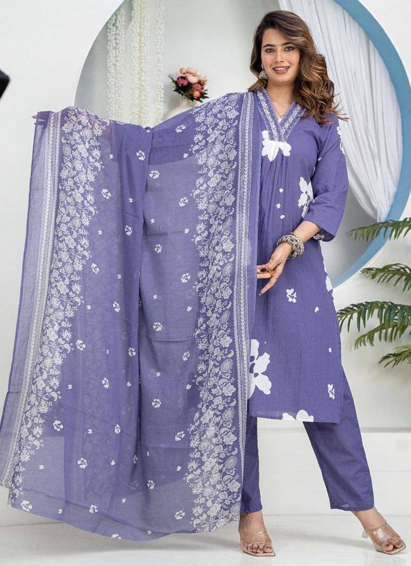 Aaysa floral embroidered blue round neck pure cotton kurta with trouser & dupatta