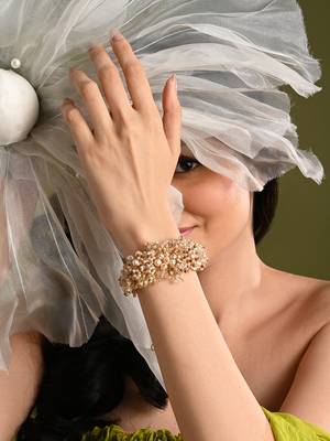 Fresh water pearl floral bracelet 2