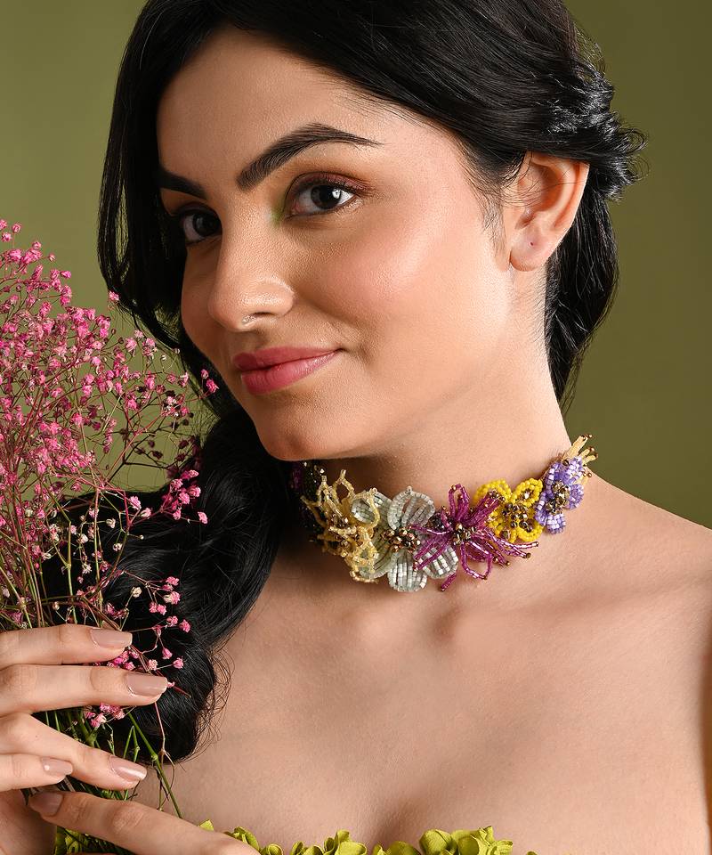 Colourful crystal classic floral choker gold plated