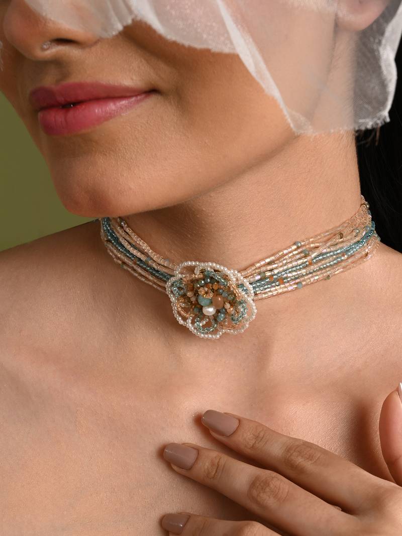 Multicolour flower pearl beaded stone choker