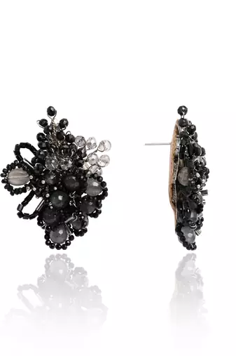 Shaded oval balck and grey stone stud earrings