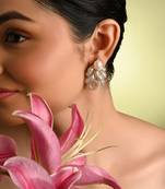 White pearl drop pearl triangle earrings