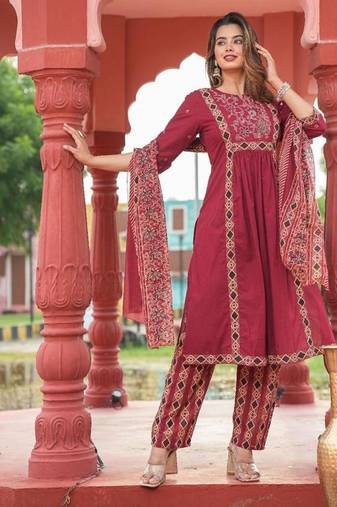 Maroon Floral Embroidered Round Neck Pure Cotton Kurta With Trouser & Dupatta