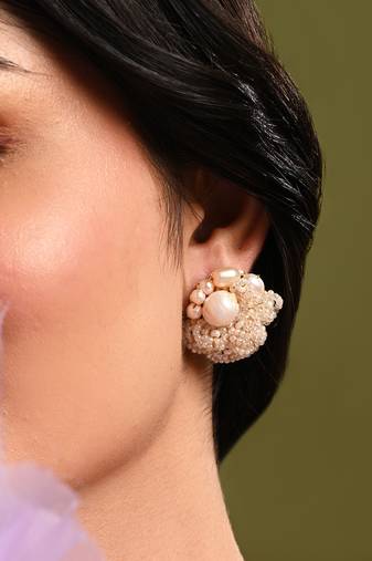 Gold plated round flower pearl earrings peach crystal