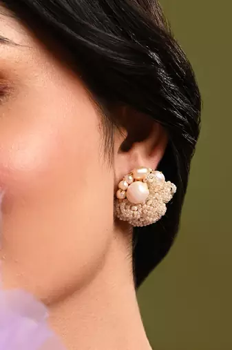Gold plated round flower pearl earrings peach crystal