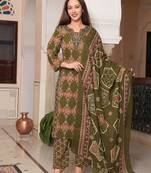 Green Floral Printed Round Neck Pure Cotton Kurta With Trouser & Dupatta