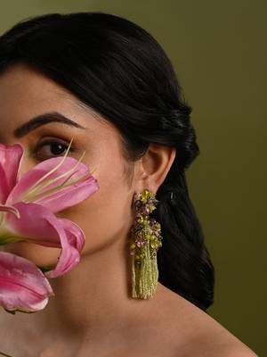 Green mehendi jhumka tassel earrings 2