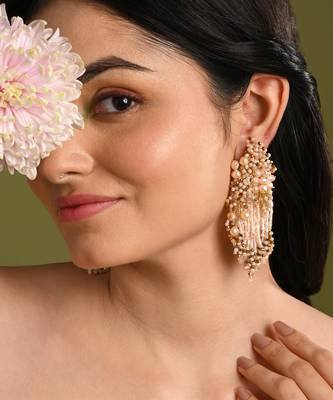 Fresh water pearl floral long earrings 2