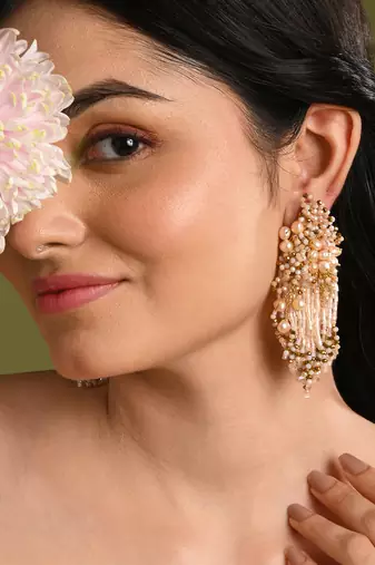 Fresh water pearl floral long earrings