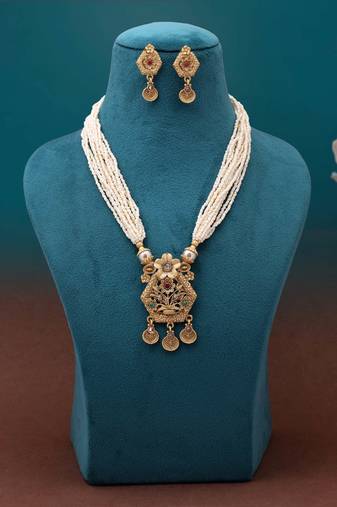 Rani & green color matte gold necklace set