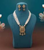 Gold color matte gold necklace set