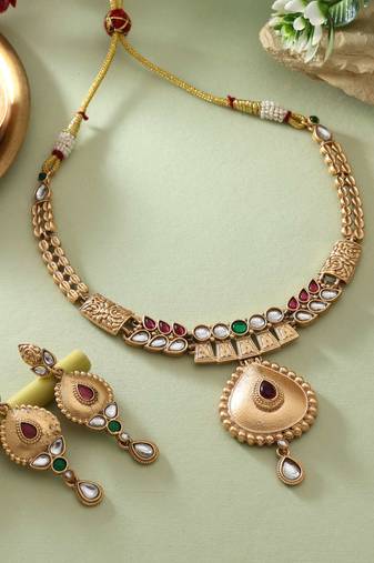 Pink & green color matte gold necklace set