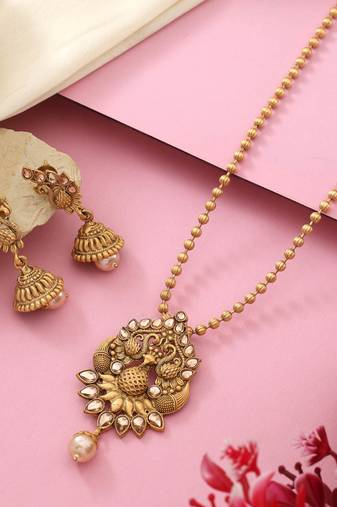 Gold color matte gold necklace set