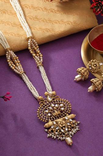Gold color matte gold necklace set