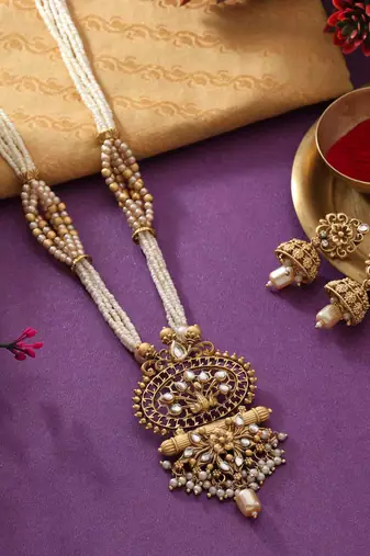 Gold color matte gold necklace set