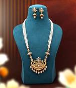 Gold color matte gold necklace set