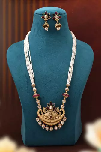 Rani & green color matte gold necklace set