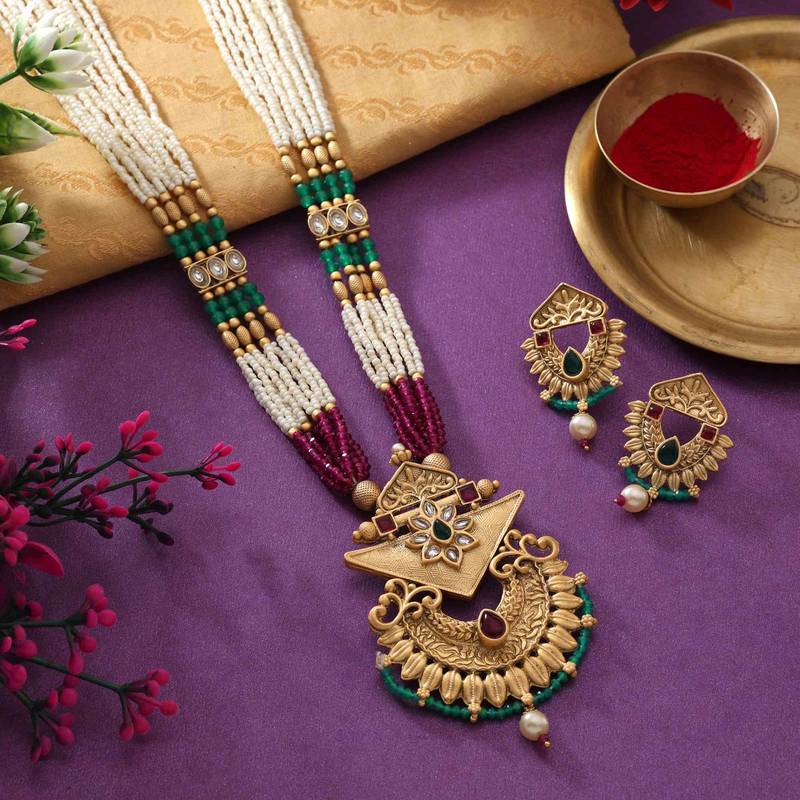 Rani & green color matte gold necklace set