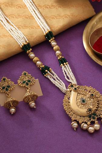 Green color matte gold necklace set