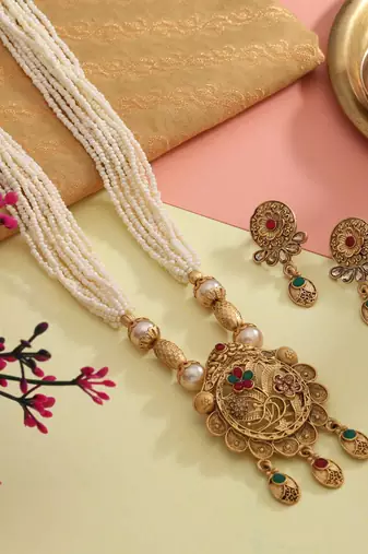 Rani & green color matte gold necklace set