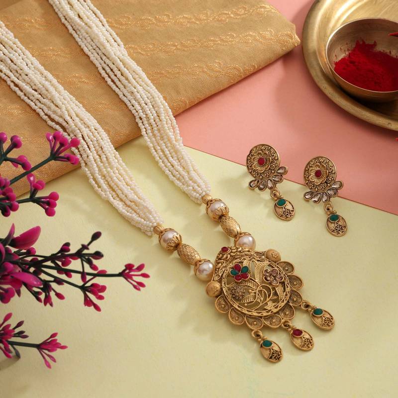 Rani & green color matte gold necklace set