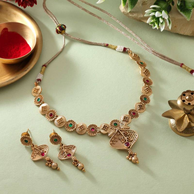 Rani & green color matte gold necklace set