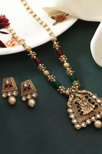 Rani & green color matte gold necklace set