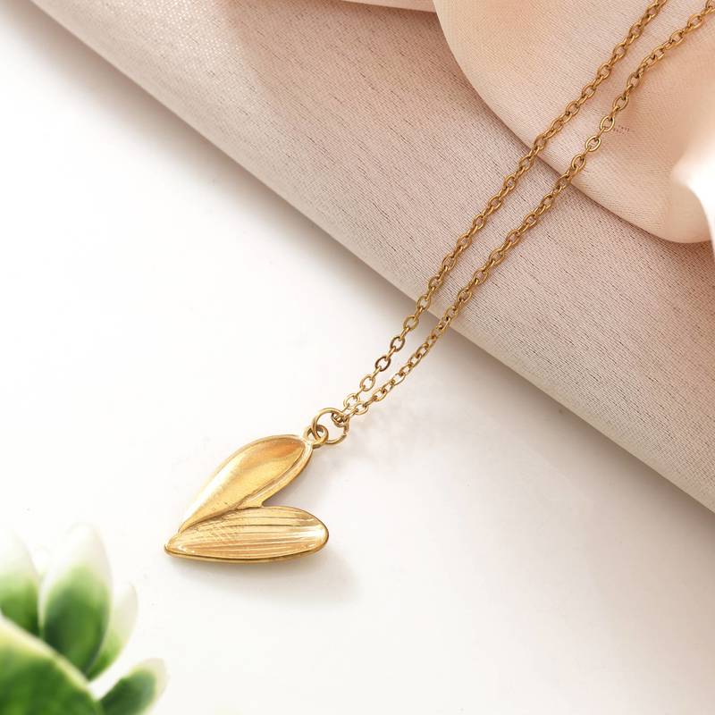Gold color stainless steel 18k gold plated anti tarnish necklace