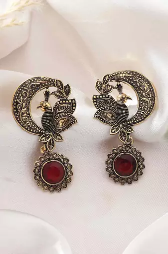 Red color oxidised earrings