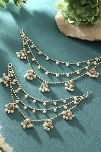 Gold color earrings chain