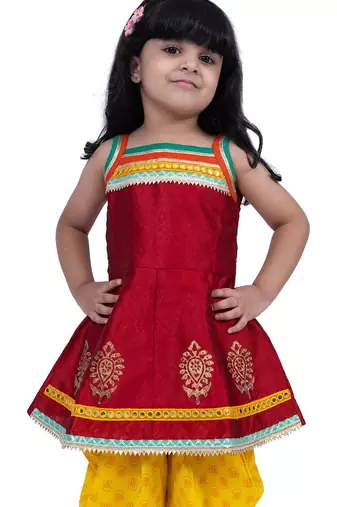 Jacquard  sleeveless placement print top with dhoti-maroon & yellow