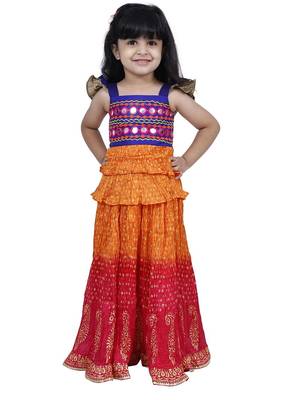 Sleeveless mirror work top with tie & dye lehenga- orange & red 1