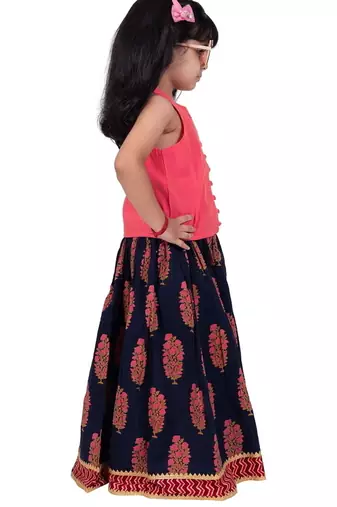 Chanderi woven sleeveless solid top & kalamkari print lehenga-coral &blue