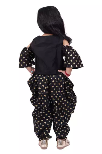 Half sleeves all over printed top with dhoti-black