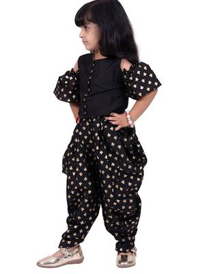 Half sleeves all over printed top with dhoti-black 3
