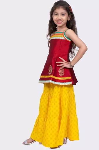 Jacquard woven  sleeveless placement print top with sharara-maroon & yellow