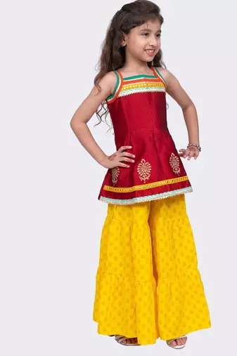 Jacquard woven  sleeveless placement print top with sharara-maroon & yellow