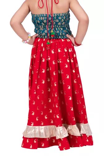 Brocade woven sleeveless embellished top with lehenga-rama green & red