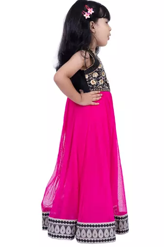 Sleeveless embellished gown-black & pink