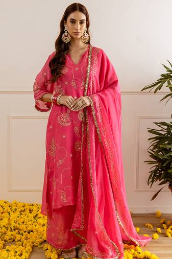Fuchsia embroidered organza kurta set