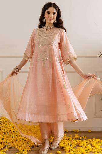 Peach embroidered chanderi kurta set